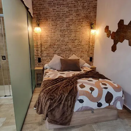 Apartamento Santa Amalia 1a3 By Ivi Real Estate